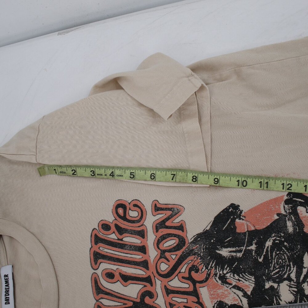Daydreamer shirt womens XL Willie Nelson Route 66 graphic Tee in Sand crewneck - Picture 8 of 11